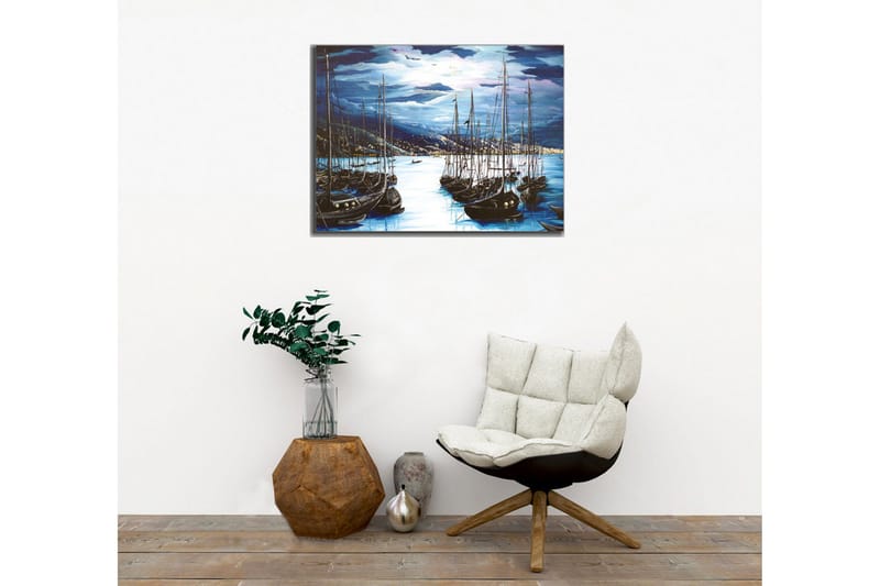 Canvastavla - Mörka segelbåtar i en stilla hamn under en dramatisk himmel - Mörkblå / Svart / Ljusblå - Inredning & dekor - Tavlor & konst - Canvastavla