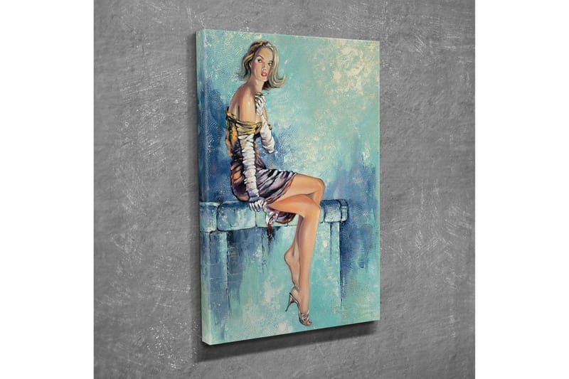 Canvastavla - Sittande kvinna i elegant klänning med en förförisk pose - Blå / Beige / Brun - Inredning & dekor - Tavlor & konst - Canvastavla