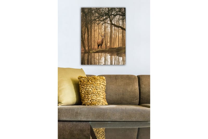 Canvastavla - Ståtlig älg i dimmig skogsmiljö - Brunt / Guld / Grönt - Inredning & dekor - Tavlor & konst - Canvastavla