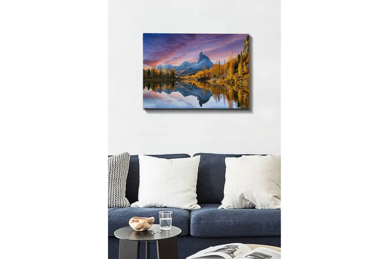 Canvastavla - Storslagen berglandskap med spegelbild i sjö - Guld / Blå / Grå - Inredning & dekor - Tavlor & konst - Canvastavla
