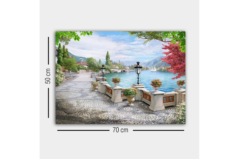Canvastavla - Vacker sjöutsikt med en promenadgata och blommor i krukor - Grön / Blå / Rosa - Inredning & dekor - Tavlor & konst - Canvastavla