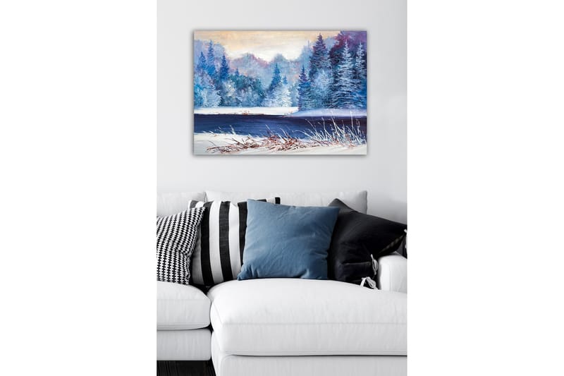 Canvastavla - Vinterlandskap med snöklädda träd och en spegelblanka sjö - Blå / Vit / Mörkgrön - Inredning & dekor - Tavlor & konst - Canvastavla