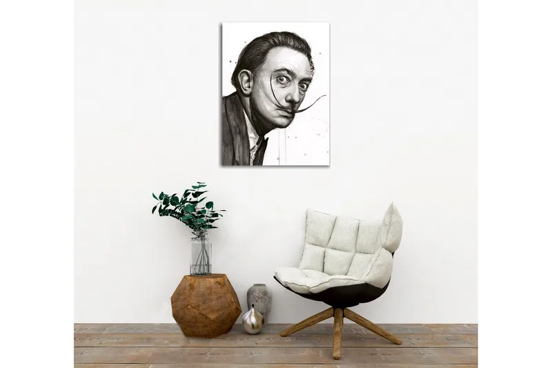 Canvastavla - Porträtt av en man med distinkt mustasch och intensiva ögon - Svart / Grå / Vit - Inredning & dekor - Tavlor & konst - Canvastavla