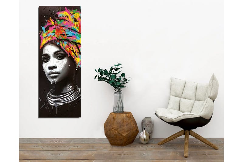 Canvastavla - Porträtt av en kvinna med färgglad huvudduk - Svart / Rosa / Gul - Inredning & dekor - Tavlor & konst - Canvastavla