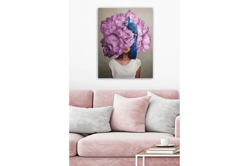 Canvastavla - Porträtt av en kvinna med en stor bukett av rosa blommor som huvudmotiv - Rosa / Blå / Beige - Inredning & dekor - Tavlor & konst - Canvastavla