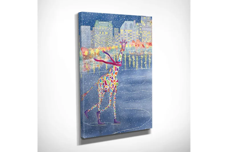 Liten Canvastavla 30x40 cm - Färgglad giraff som åker skridskor på en frusen sjö i en vinterlandskap - Blå / Röd / Gul - Inredning & dekor - Tavlor & konst - Canvastavla