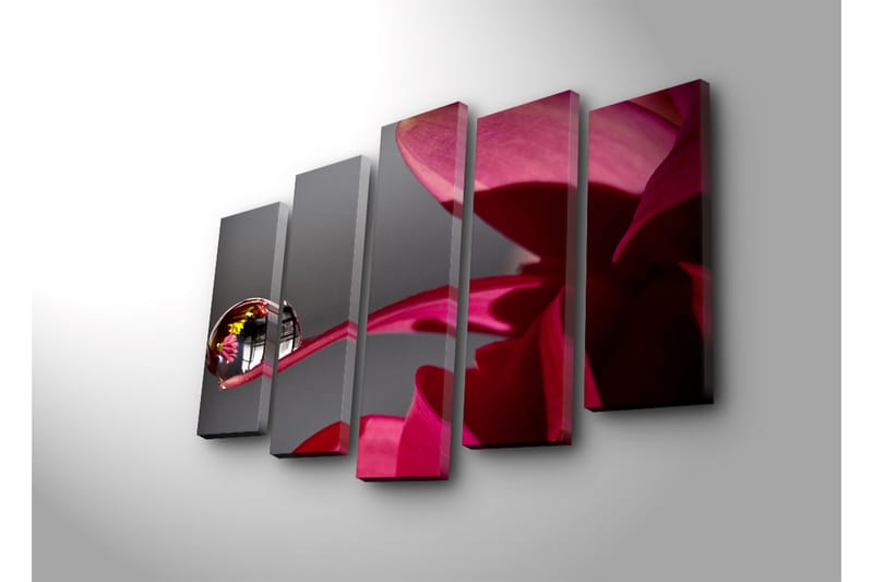 Stor Canvastavla i 5 delar 105x70 cm - Droppar på en blomma med reflektioner av omgivningen - Mörkröd / Rosa / Klar (transparent) - Inredning & dekor - Tavlor & konst - Canvastavla