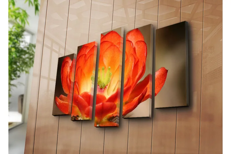 Stor Canvastavla i 5 delar 105x70 cm - Färgglad blomma med djup orangea och röda nyanser - Orange / Grön - Inredning & dekor - Tavlor & konst - Canvastavla