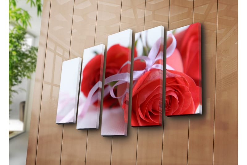 Stor Canvastavla i 5 delar 105x70 cm - Röda rosor med ett satinband - Röd / Rosa - Inredning & dekor - Tavlor & konst - Canvastavla