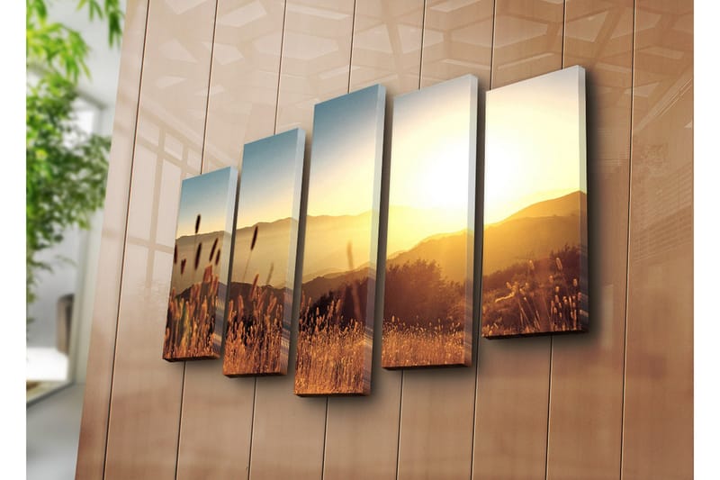 Stor Canvastavla i 5 delar 105x70 cm - Solnedgång över böljande landskap med grässtrån i förgrunden - Guld / Orange / Blå - Inredning & dekor - Tavlor & konst - Canvastavla