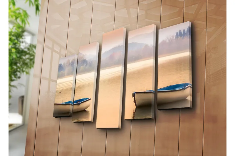 Stor Canvastavla i 5 delar 105x70 cm - Stillhet vid sjön med två båtar i gryningen - Ljusblå / Beige / Grå - Inredning & dekor - Tavlor & konst - Canvastavla