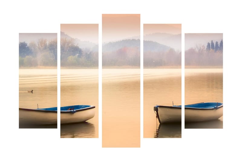 Stor Canvastavla i 5 delar 105x70 cm - Stillhet vid sjön med två båtar i gryningen - Ljusblå / Beige / Grå - Inredning & dekor - Tavlor & konst - Canvastavla