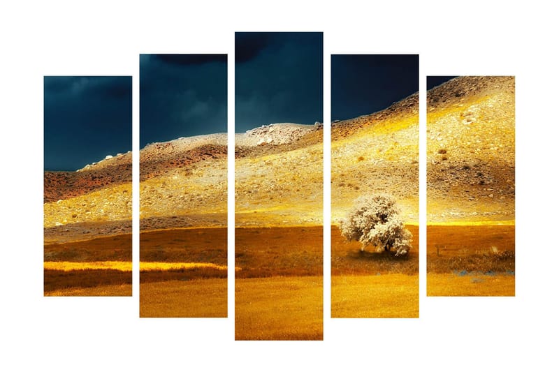 Stor Canvastavla i 5 delar 105x70 cm - Storslagen landskap med gyllene fält och en ensam trädkontur - Guld / Brunt / Mörkblått - Inredning & dekor - Tavlor & konst - Canvastavla