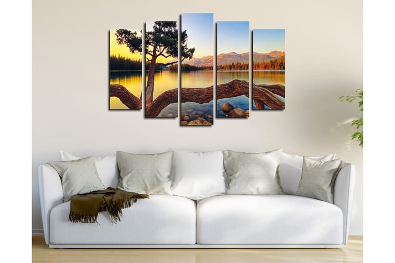 Stor Canvastavla i 5 delar 105x70 cm - Vacker sjölandskap med en ensam trädkrona vid vattnet - Grön / Blå / Brun - Inredning & dekor - Tavlor & konst - Canvastavla