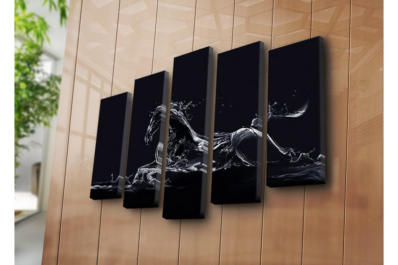 Stor Canvastavla i 5 delar 105x70 cm - Vattenhäst i dynamisk rörelse - Svart / Genomskinlig vit - Inredning & dekor - Tavlor & konst - Canvastavla