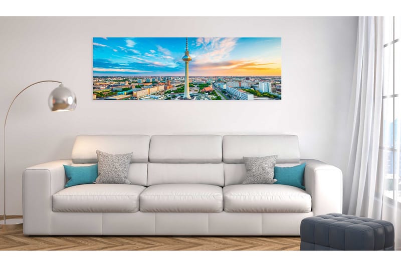 Tavla Berliner Fernsehturm Germany 135x45 - Artgeist sp. z o. o. - Inredning & dekor - Tavlor & konst - Canvastavla