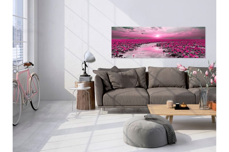 TAVLA Lilies and Sunset (1 Part) Narrow 135x45 - Artgeist sp. z o. o. - Inredning & dekor - Tavlor & konst - Canvastavla