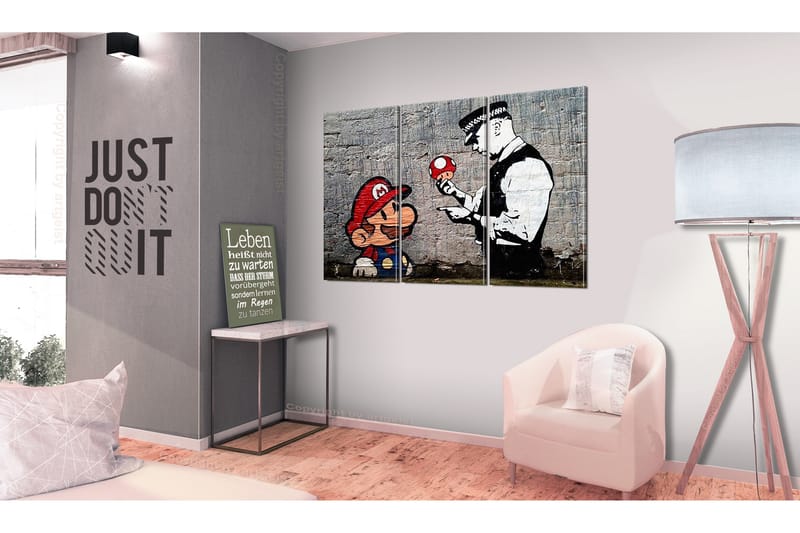 Tavla Super Mario Mushroom Cop By Banksy 90X60 Grå|Röd - Artgeist sp. z o. o. - Inredning & dekor - Tavlor & konst - Canvastavla