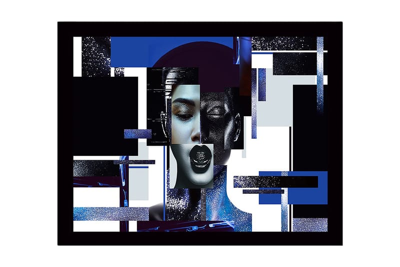 Inramad Canvastavla i trä - 41x56 cm - Abstrakt porträtt av en kvinna med geometriska former och starka kontraster, Mörkblå / Svart / Vit