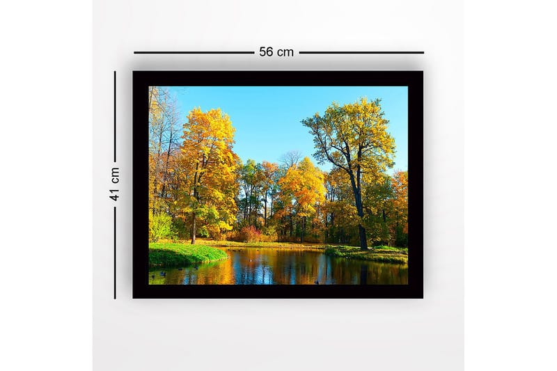 Inramad Canvastavla i trä - 41x56 cm - Färgglad höstskog vid en spegelblanka sjö - Guldorange / Grön / Blå - Inredning & dekor - Tavlor & konst