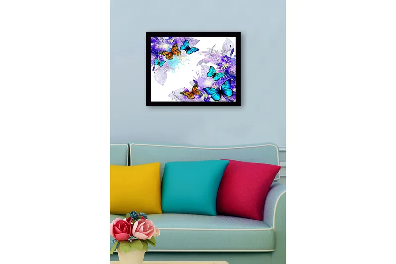 Inramad Canvastavla i trä - 41x56 cm - Färgglada fjärilar i en livlig komposition - Blå / Orange / Lila - Inredning & dekor - Tavlor & konst