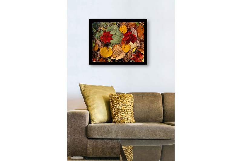 Inramad Canvastavla i trä - 41x56 cm - Färgglada höstlöv på marken - Röd / Gul / Grön - Inredning & dekor - Tavlor & konst
