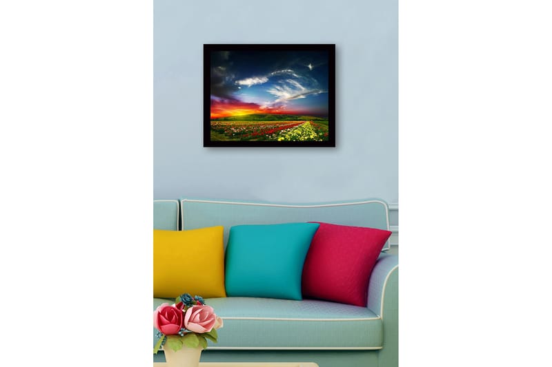 Inramad Canvastavla i trä - 41x56 cm - Färgrik blomsteräng under en dramatisk solnedgång - Röd / Gul / Grön - Inredning & dekor - Tavlor & konst