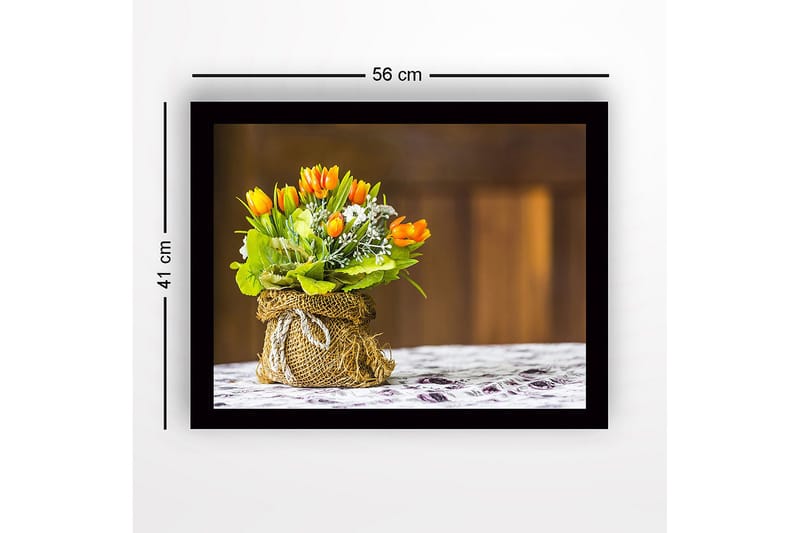 Inramad Canvastavla i trä - 41x56 cm - Färgrik bukett av tulpaner i en juteväska - Orange / Grön / Vit - Inredning & dekor - Tavlor & konst