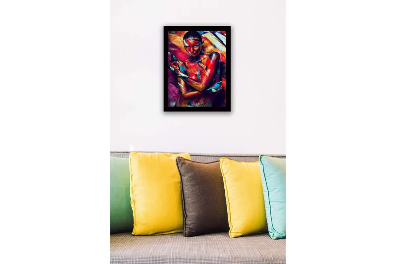 Inramad Canvastavla i trä - 41x56 cm - Färgstark kroppsmålning av en kvinna som uttrycker känslor genom rörelse och färg - Röd / Blå / Gul - Inredning & dekor - Tavlor & konst