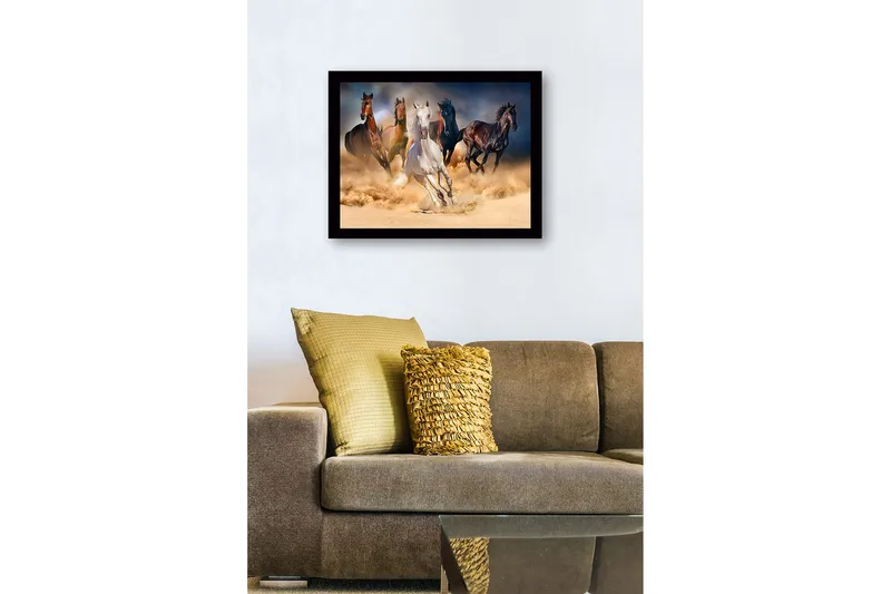 Inramad Canvastavla i trä - 41x56 cm - Fem hästar som galopperar genom sandstorm - Vit / Brun / Svart - Inredning & dekor - Tavlor & konst
