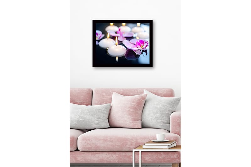 Inramad Canvastavla i trä - 41x56 cm - Flytande ljus och orkidéer i harmonisk samverkan - Vit / Lila - Inredning & dekor - Tavlor & konst