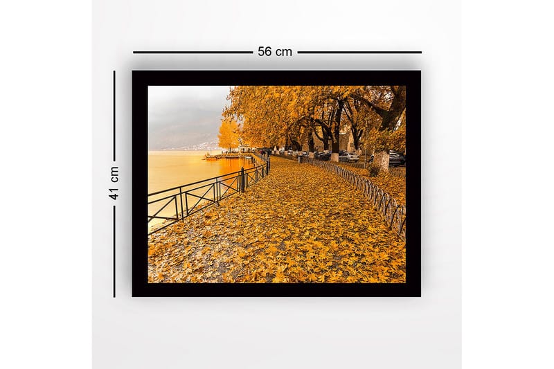 Inramad Canvastavla i trä - 41x56 cm - Gyllene höstlandskap vid en sjö med löv på marken - Guldorange / Mörkgul / Grå - Inredning & dekor - Tavlor & konst