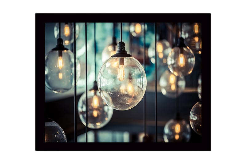 Inramad Canvastavla i trä - 41x56 cm - Hängande glaskupoler med ljuskällor - Klar / Guld / Svart - Inredning & dekor - Tavlor & konst
