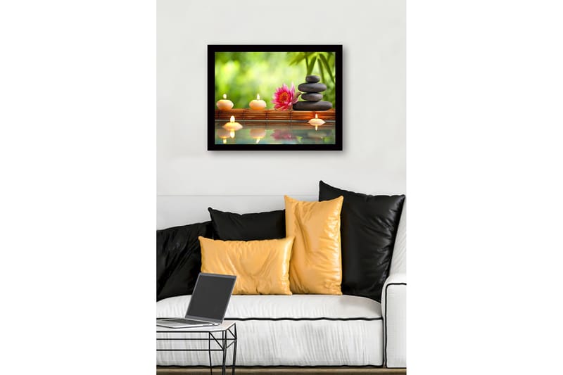 Inramad Canvastavla i trä - 41x56 cm - Harmonisk komposition med stenar, ljus och en lotusblomma - Rosa / Svart / Beige - Inredning & dekor - Tavlor & konst
