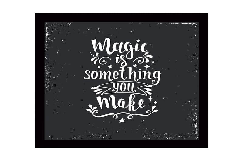 Inramad Canvastavla i trä - 41x56 cm - Inspirerande citat om magi och kreativitet - Svart / Vit - Inredning & dekor - Tavlor & konst
