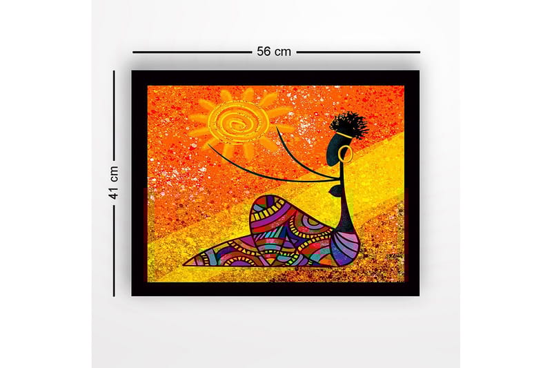 Inramad Canvastavla i trä - 41x56 cm - Kvinna som håller en sol med färgglada mönster - Orange / Svart / Gul - Inredning & dekor - Tavlor & konst