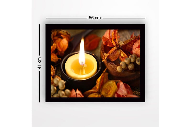 Inramad Canvastavla i trä - 41x56 cm - Ljuslykta omgiven av torkade blommor och frukter - Guld / Orange / Brun - Inredning & dekor - Tavlor & konst
