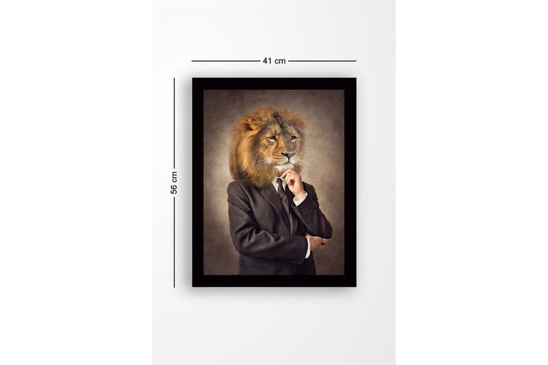 Inramad Canvastavla i trä - 41x56 cm - Man med lejonhuvud i kostym - Beige / Mörkbrun / Svart - Inredning & dekor - Tavlor & konst