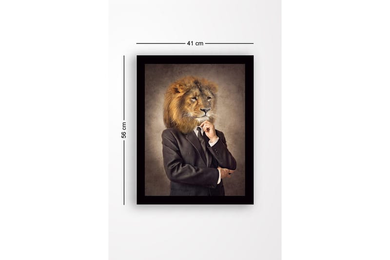 Inramad Canvastavla i trä - 41x56 cm - Man med lejonhuvud i kostym - Beige / Mörkbrun / Svart - Inredning & dekor - Tavlor & konst