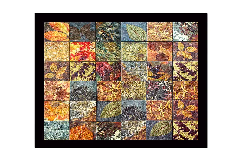 Inramad Canvastavla i trä - 41x56 cm - Mosaik av olika löv i varierande färger och texturer, Guld / Röd / Grön