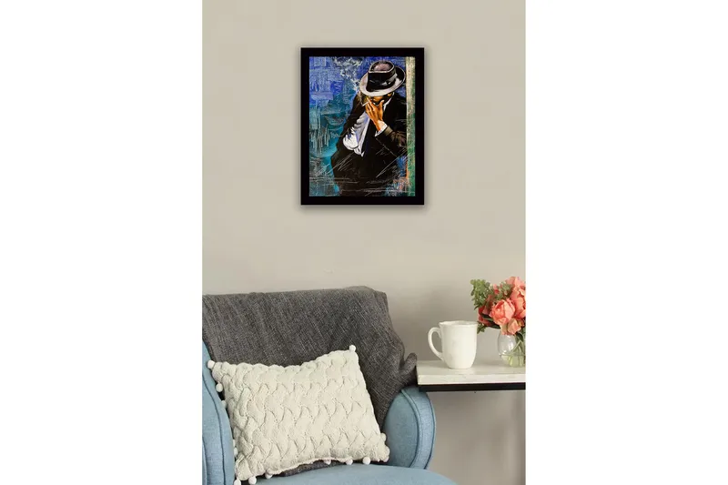 Inramad Canvastavla i trä - 41x56 cm - Stiliserad man i kostym med hatt som röker en cigarett - Svart / Blå / Vit - Inredning & dekor - Tavlor & konst