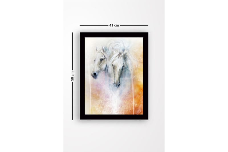 Inramad Canvastavla i trä - 41x56 cm - Två majestätiska hästar med mjuka drag och en drömlik bakgrund - Vit / Ljusgrå / Orange - Inredning & dekor - Tavlor & konst