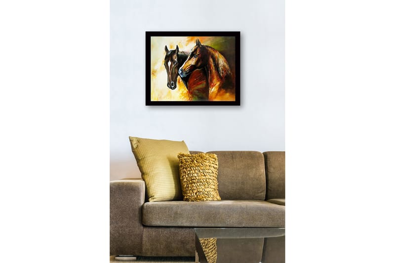 Inramad Canvastavla i trä - 41x56 cm - Två majestätiska hästar som står nära varandra - Brun / Svart / Orange - Inredning & dekor - Tavlor & konst