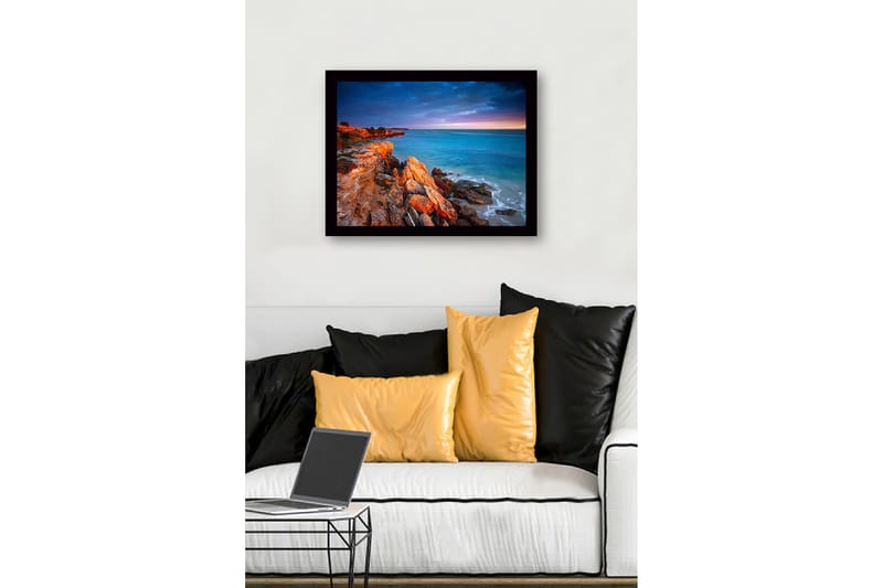 Inramad Canvastavla i trä - 41x56 cm - Vacker kustlinje med klippor och hav i skymningsljus - Turkos / Orange / Grå - Inredning & dekor - Tavlor & konst