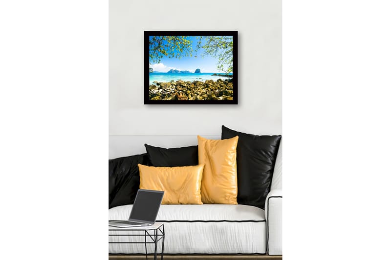 Inramad Canvastavla i trä - 41x56 cm - Vacker kustlinje med klippor och klart blått hav - Blå / Grön / Beige - Inredning & dekor - Tavlor & konst