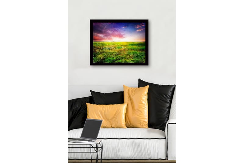 Inramad Canvastavla i trä - 41x56 cm - Vacker landskapsvy med grönskande ängar och färgsprakande himmel - Grön / Gul / Lila - Inredning & dekor - Tavlor & konst