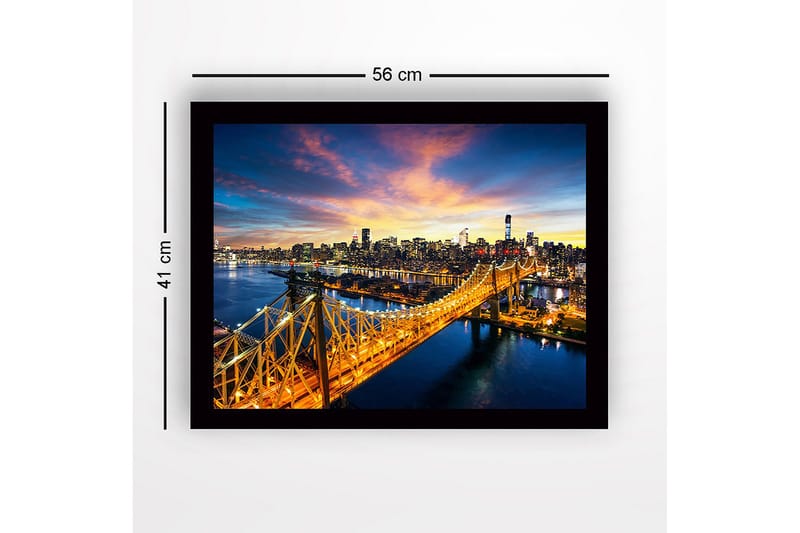 Inramad Canvastavla i trä - 41x56 cm - Vacker stadsbild av en bro med en glittrande skyline i bakgrunden - Guld / Blå / Rosa - Inredning & dekor - Tavlor & konst