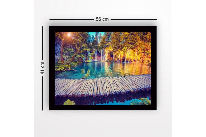 Inramad Canvastavla i trä - 41x56 cm - Vacker vattenfall med klart blått vatten omgiven av grönskande träd och växter - Blå / Grön / Orange - Inredning & dekor - Tavlor & konst
