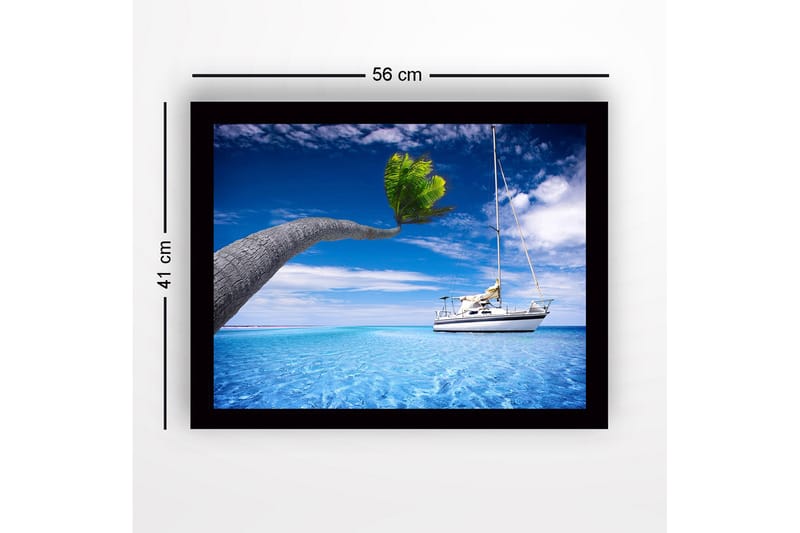 Inramad Canvastavla i trä - 41x56 cm - Palmträd som sträcker sig över en segelbåt i klart blått vatten - Blå / Grön / Vit - Inredning & dekor - Tavlor & konst