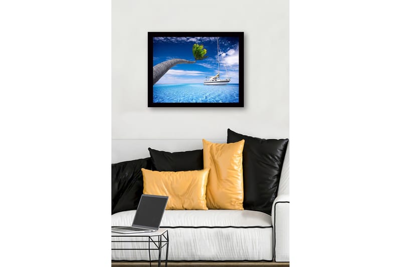 Inramad Canvastavla i trä - 41x56 cm - Palmträd som sträcker sig över en segelbåt i klart blått vatten - Blå / Grön / Vit - Inredning & dekor - Tavlor & konst